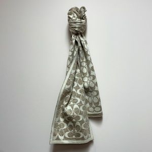 Coach cream and gold scar